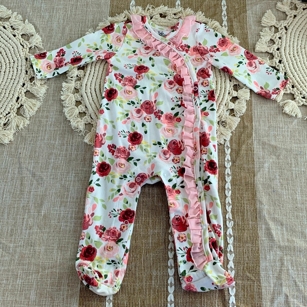 🌸 9M Pajama Onesie by Baby Essentials